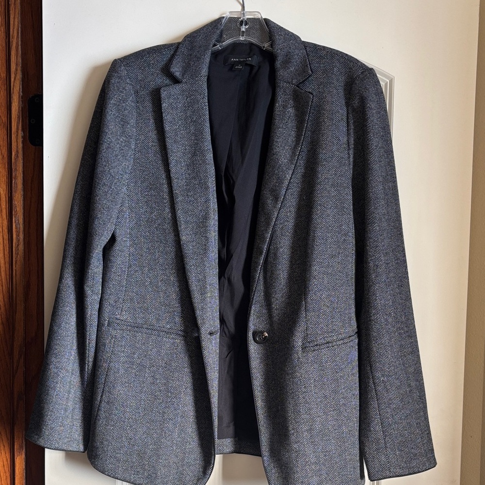 Ann Taylor Women's Gray Blazer